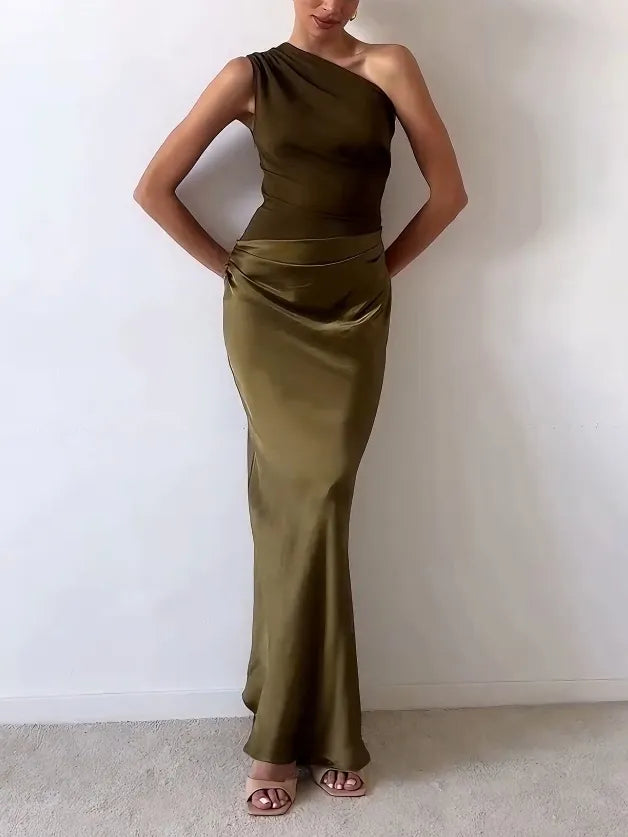 Marcela™ | Elegant Pleated Column Maxi Dress
