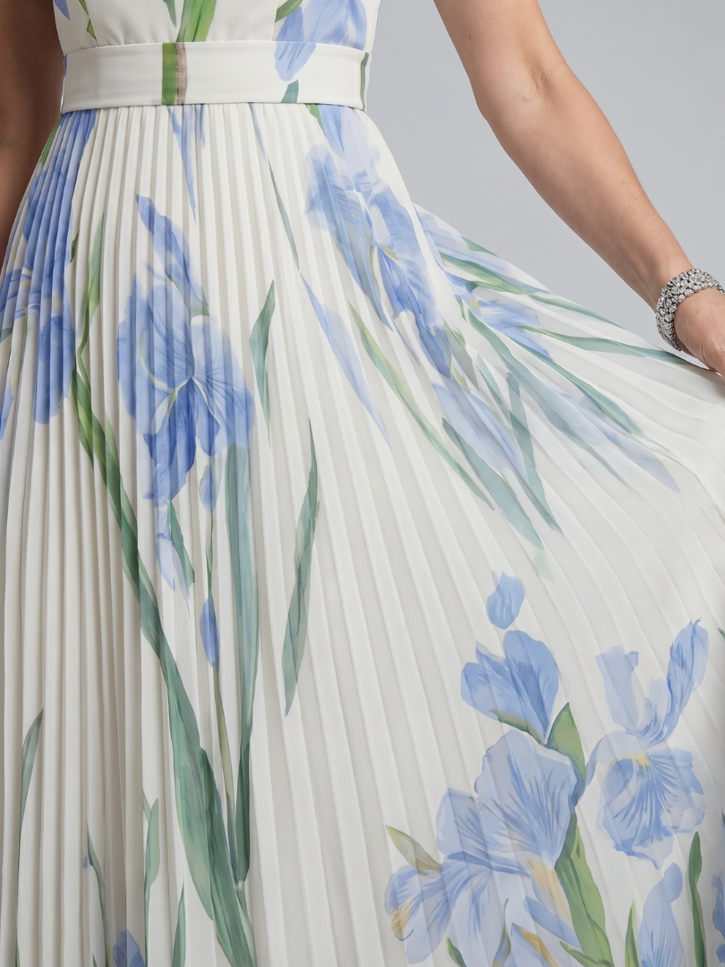 Isadora™ | Pleated Floral Maxi Dress