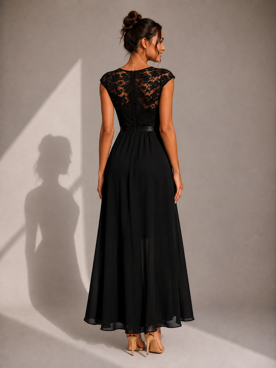 Rosalie™ | Graceful Lace Cocktail Maxi Dress